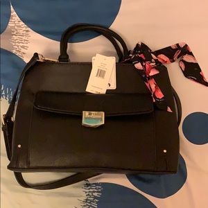 NWT STEVE MADDEN Bdelta satchel with scarf